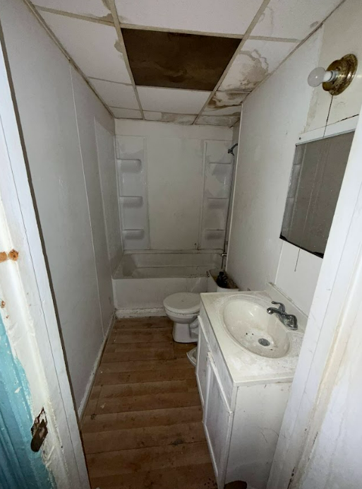 1540 W Kettelle St Peoria IL 61605