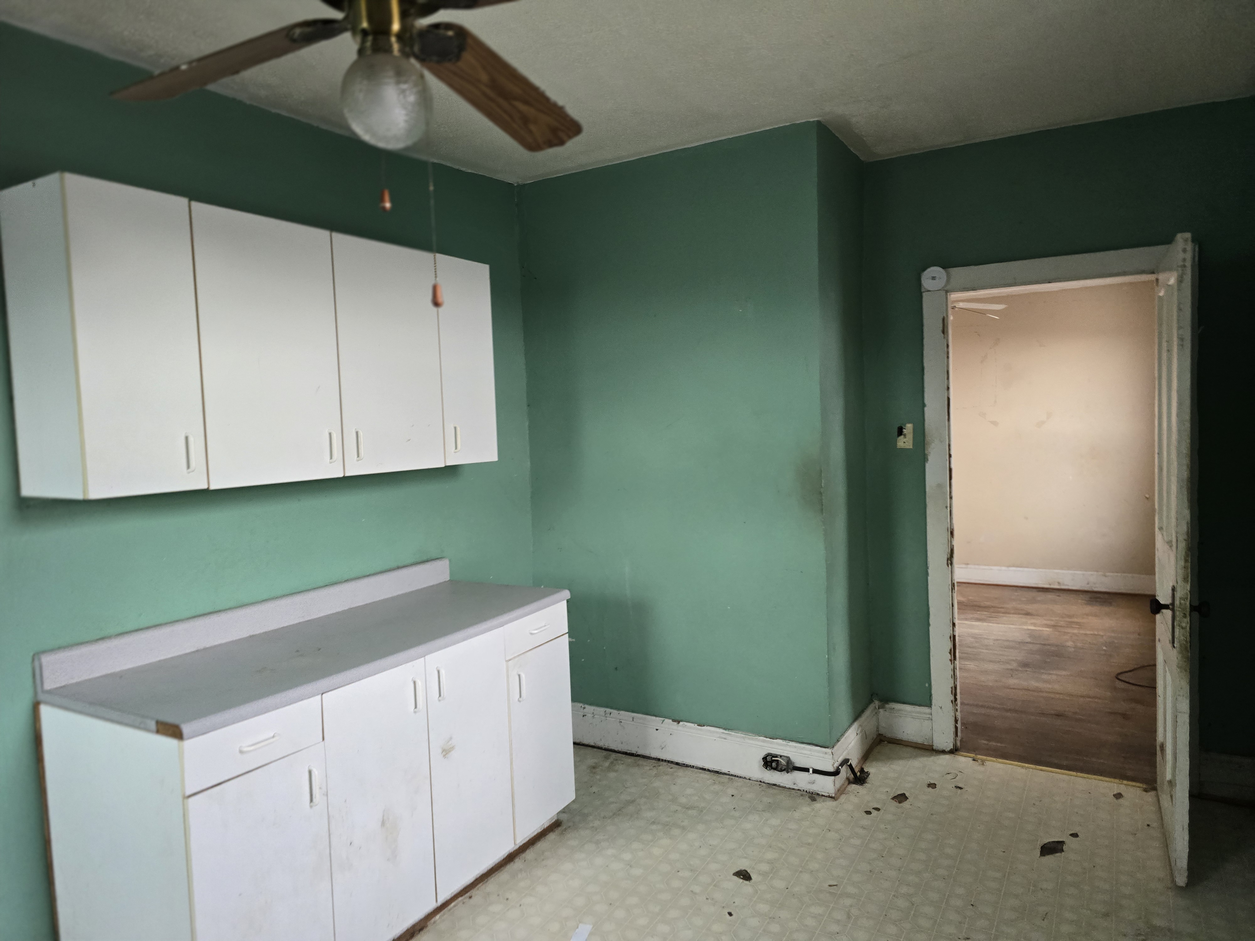 315 Marshall St McMenchen WV 26040