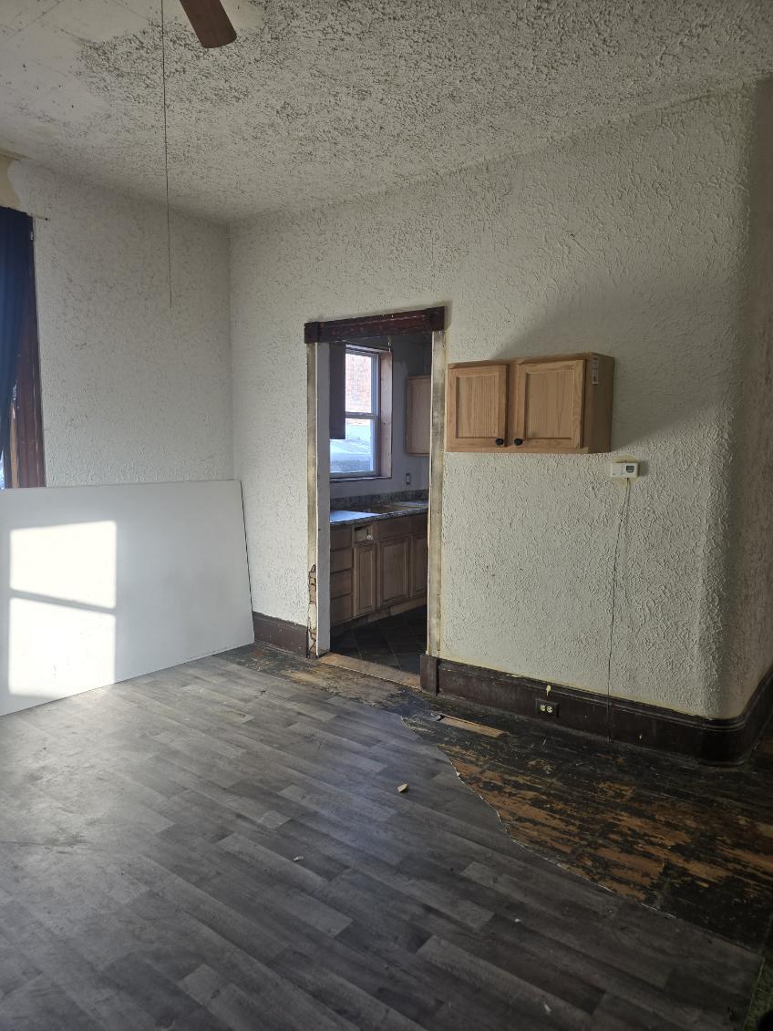 17 7th St Wheeling WV 26003