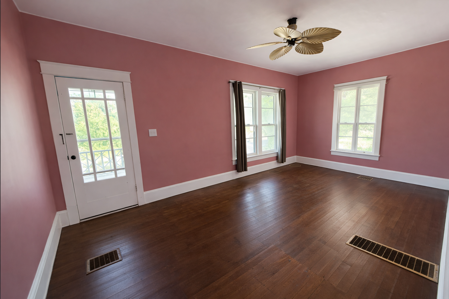 837 Kentucky Ave SW Norton VA 24273