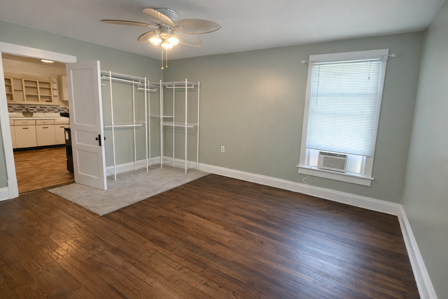 837 Kentucky Ave SW Norton VA 24273