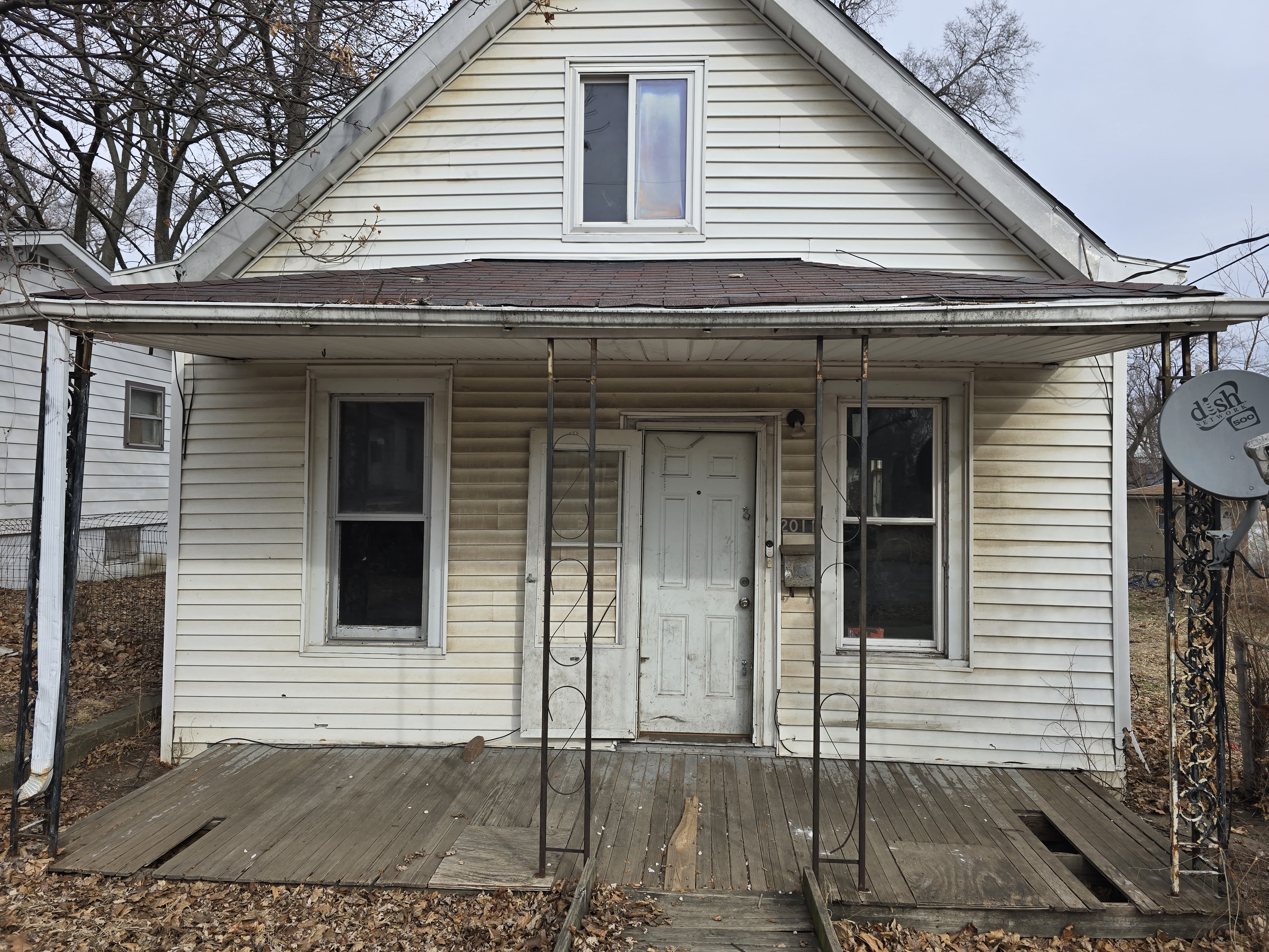 2011 W Ann St Peoria IL 61605