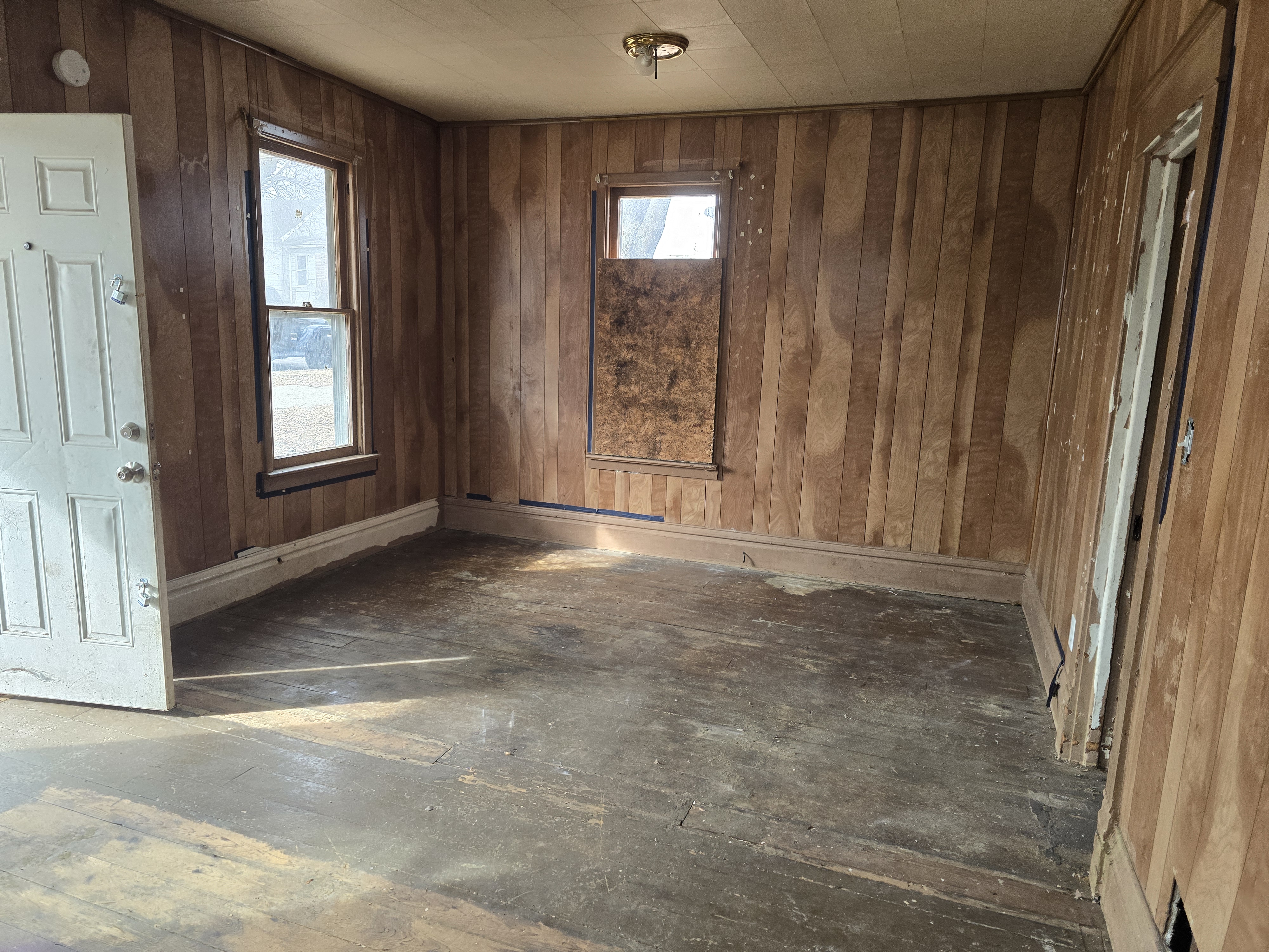 2011 W Ann St Peoria IL 61605