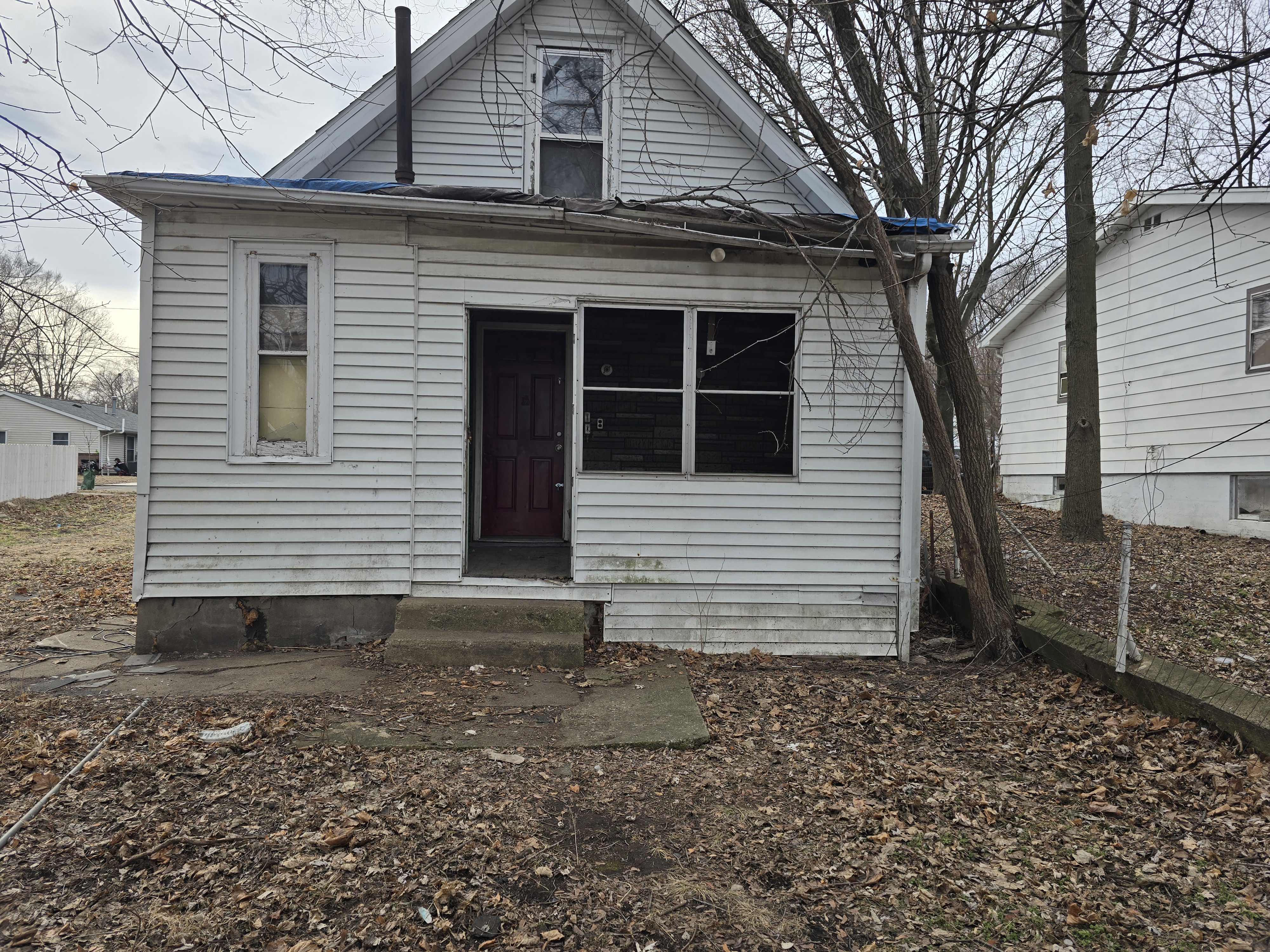 2011 W Ann St Peoria IL 61605