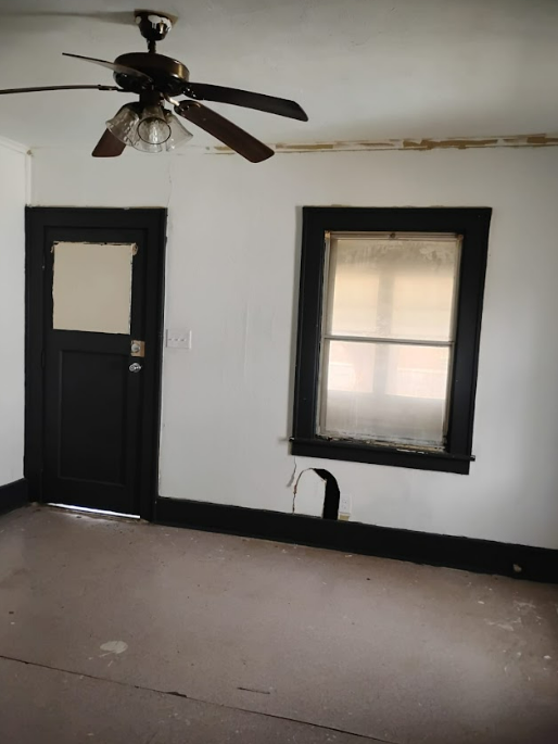 2214 N Linsley Ave Peoria IL 61604