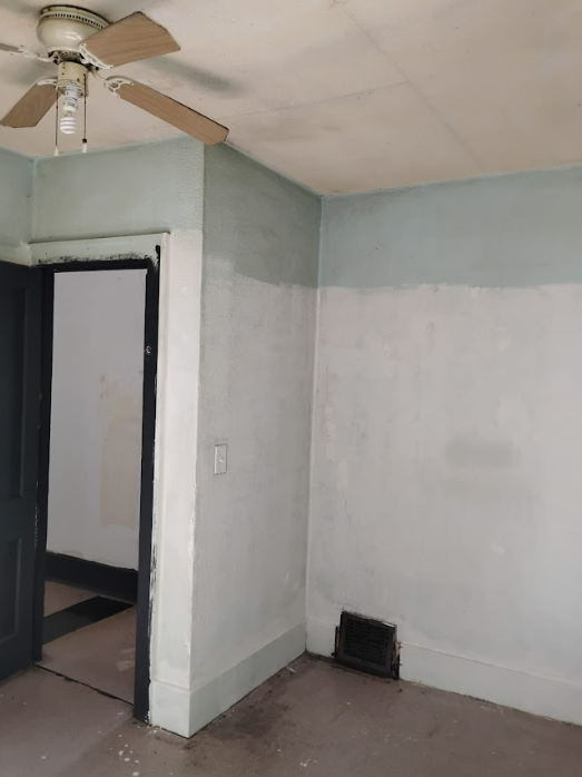 2214 N Linsley Ave Peoria IL 61604