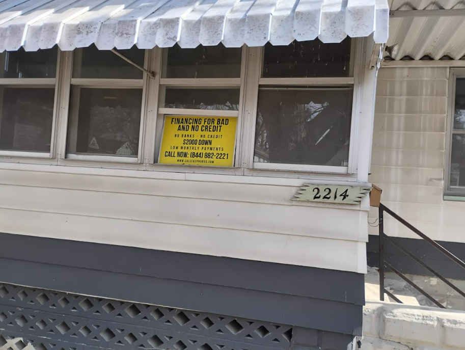 2214 N Linsley Ave Peoria IL 61604