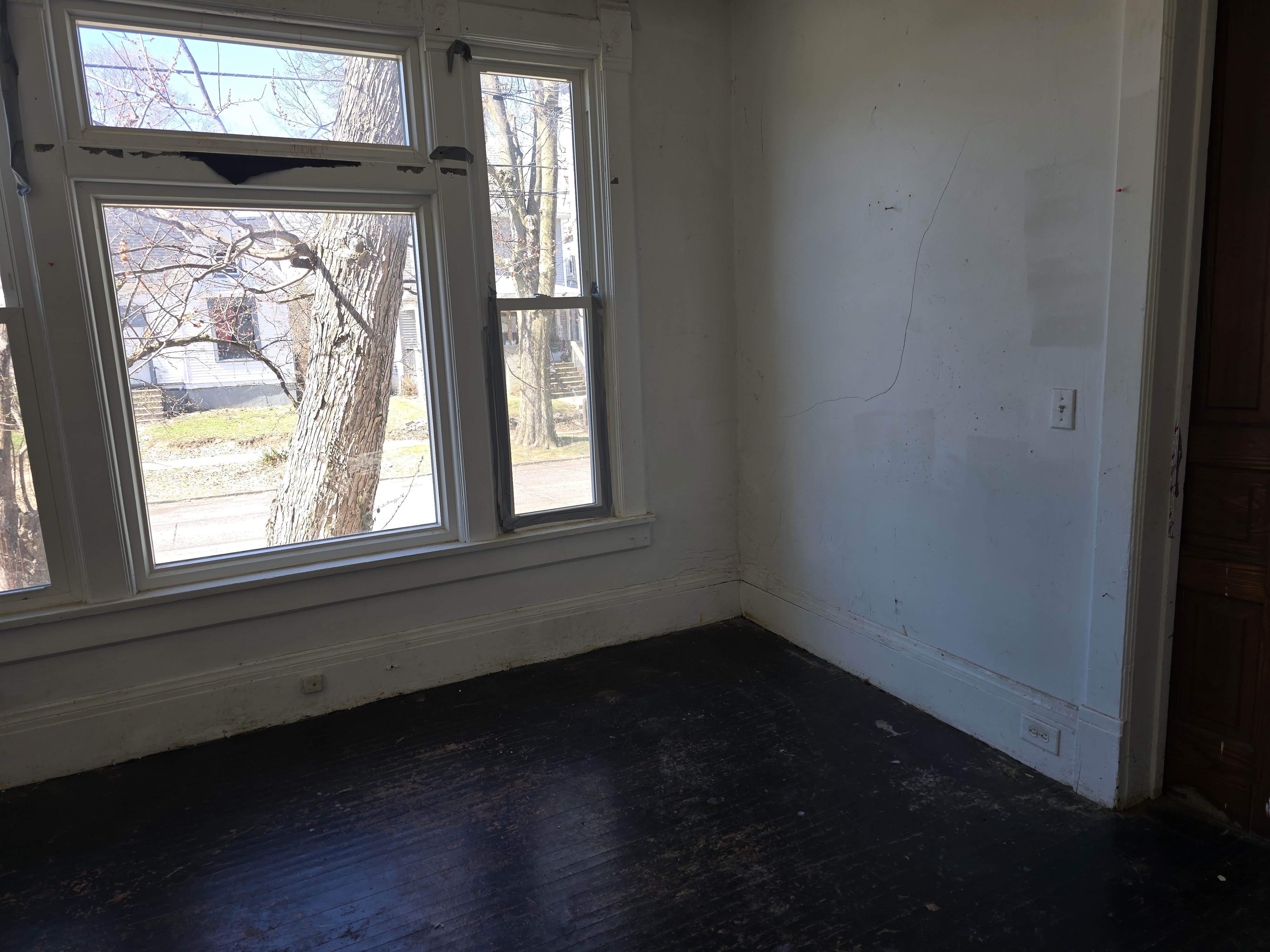 1806 N Peoria Ave Peoria IL 61603