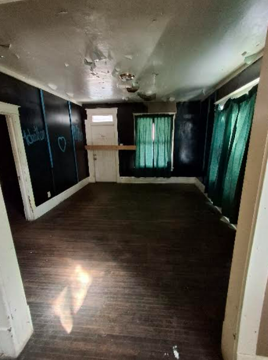 2012 W Garden St Peoria IL 61605