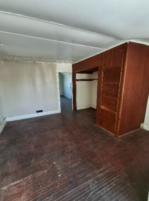 2012 W Garden St Peoria IL 61605