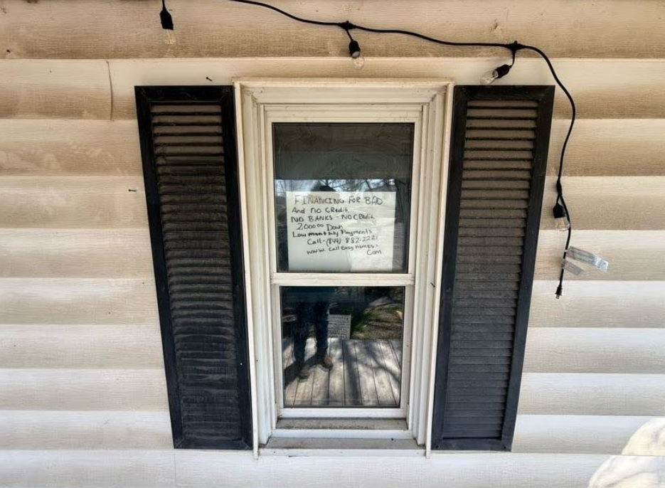 220 S Main St Griffin IN 47616