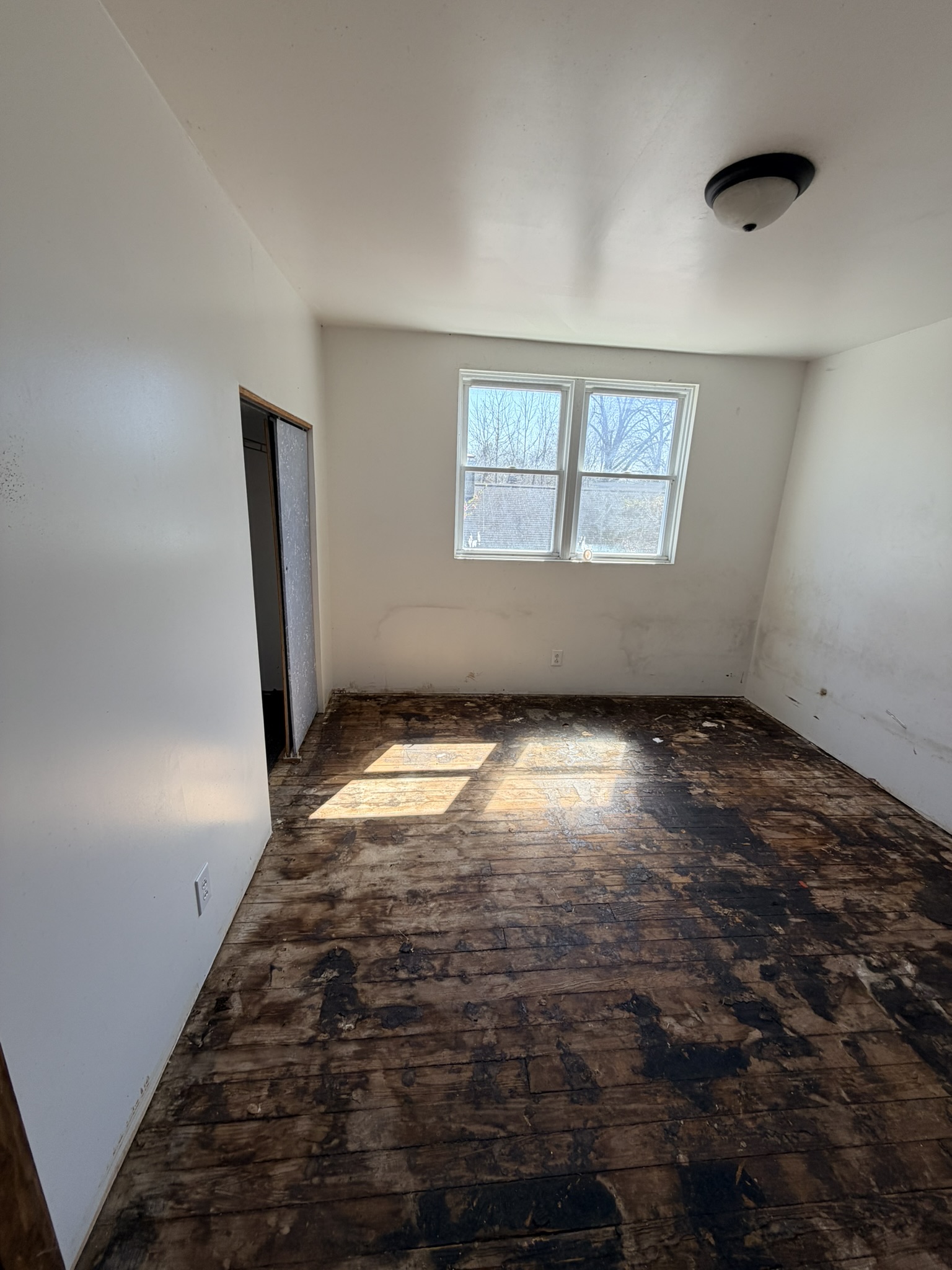 332 French St Sullivan IN 47882