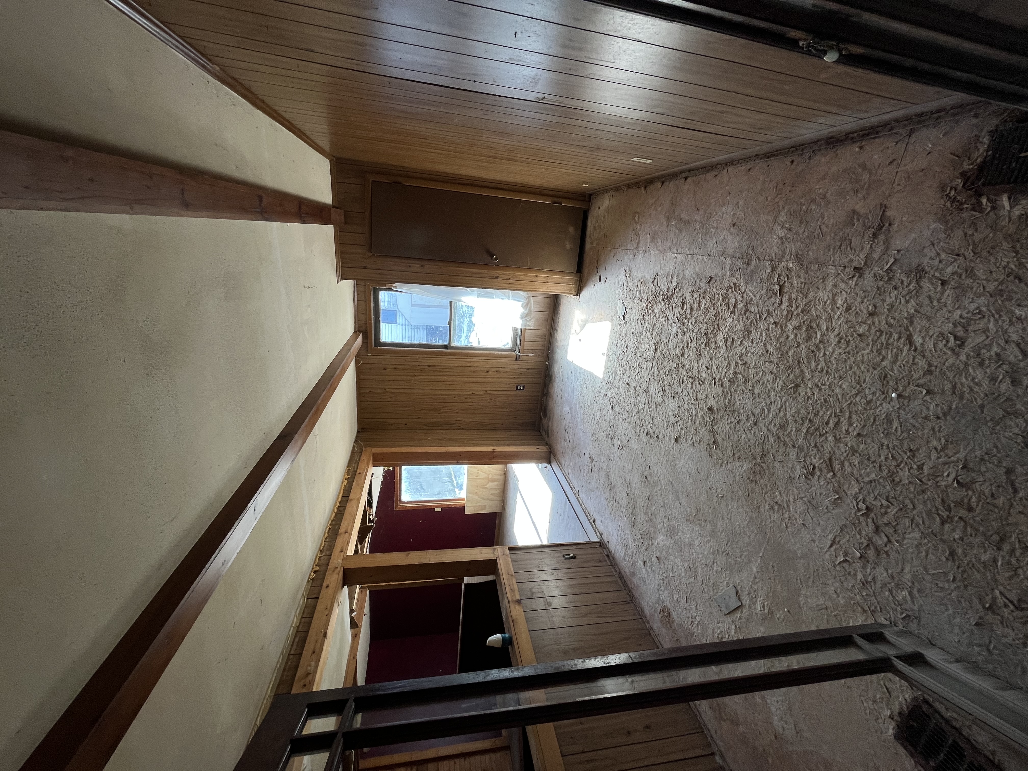 535 7th Ave S, Clinton, IA 52732