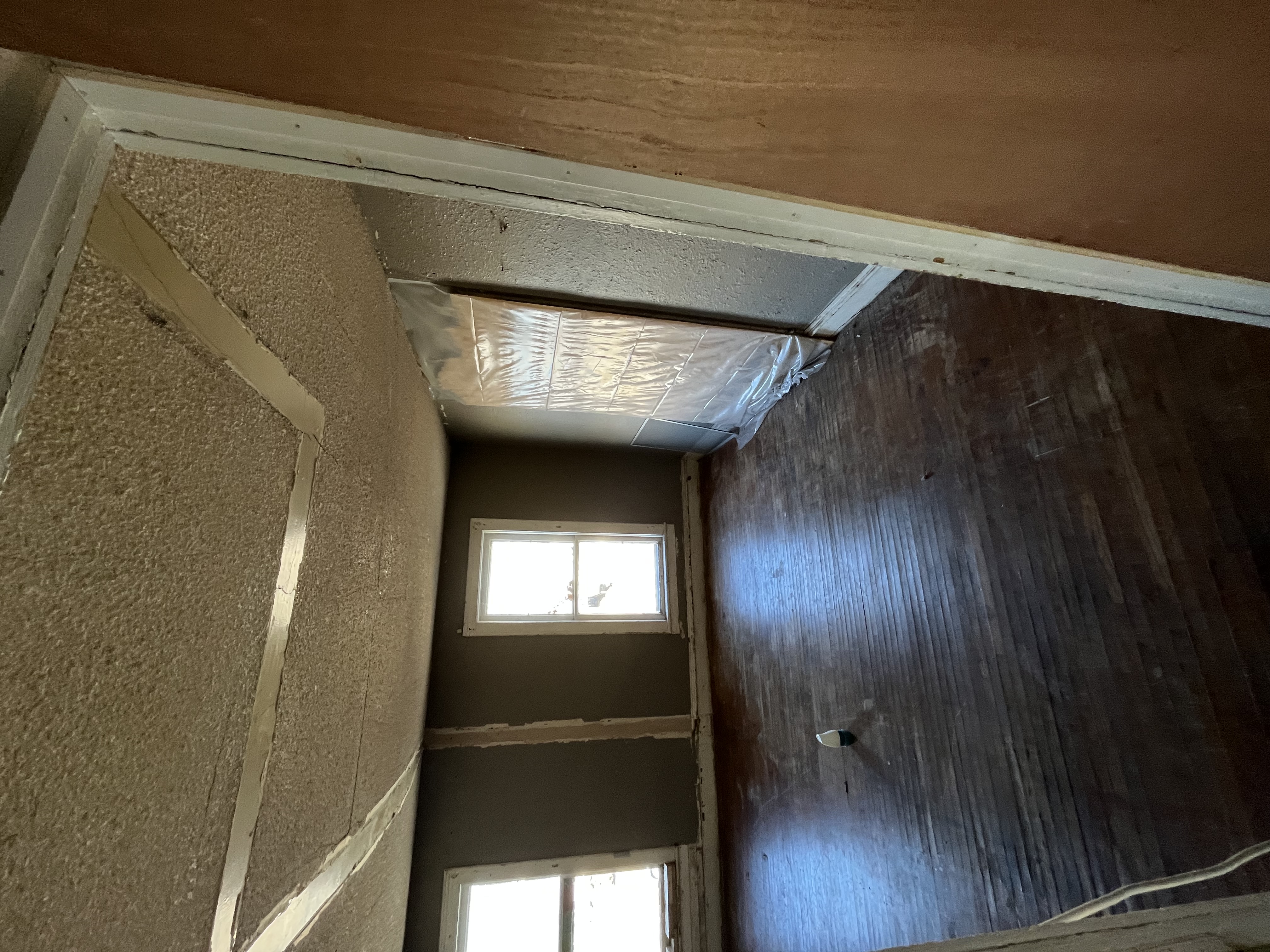 535 7th Ave S, Clinton, IA 52732