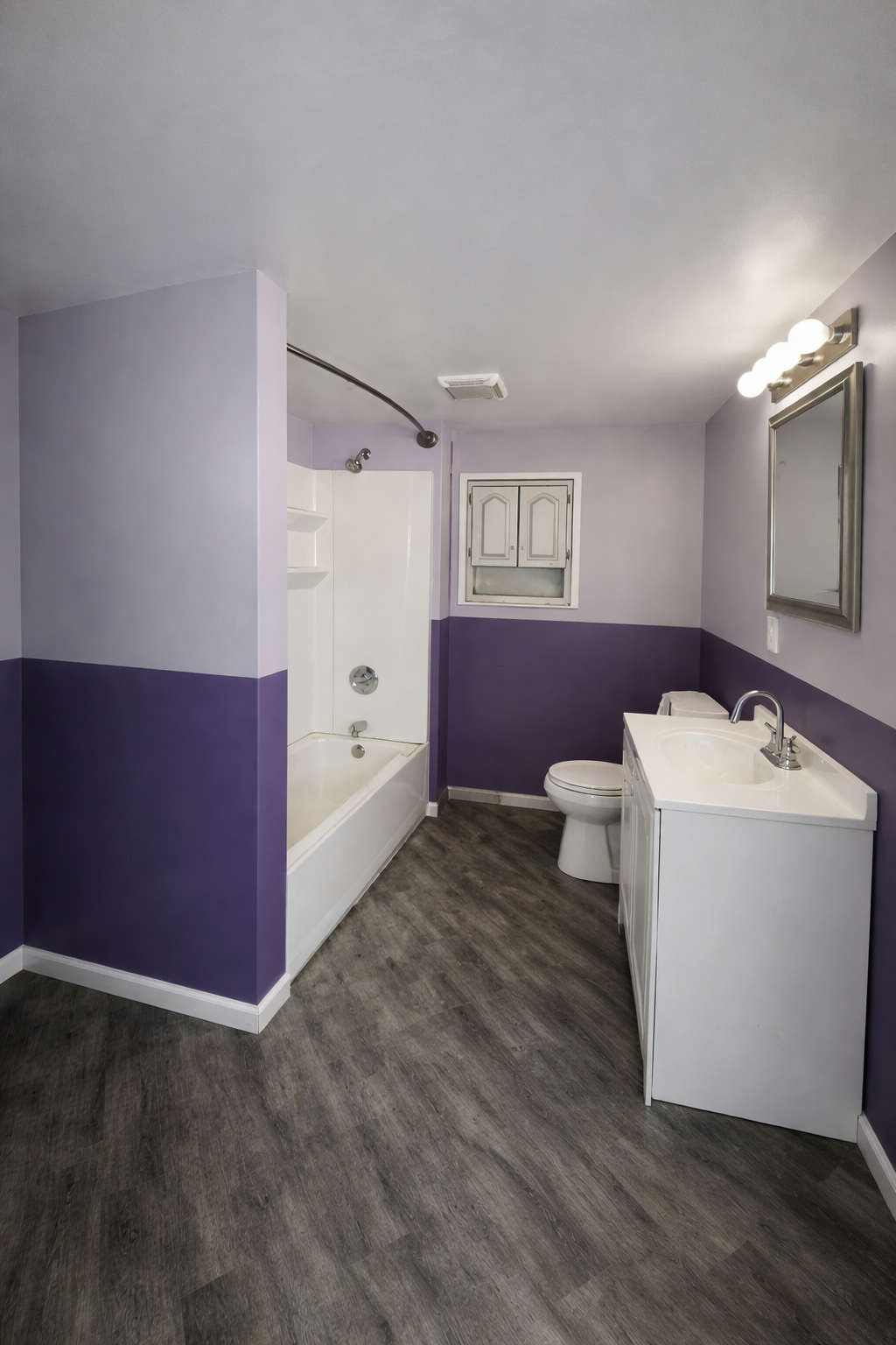 535 7th Ave S, Clinton, IA 52732