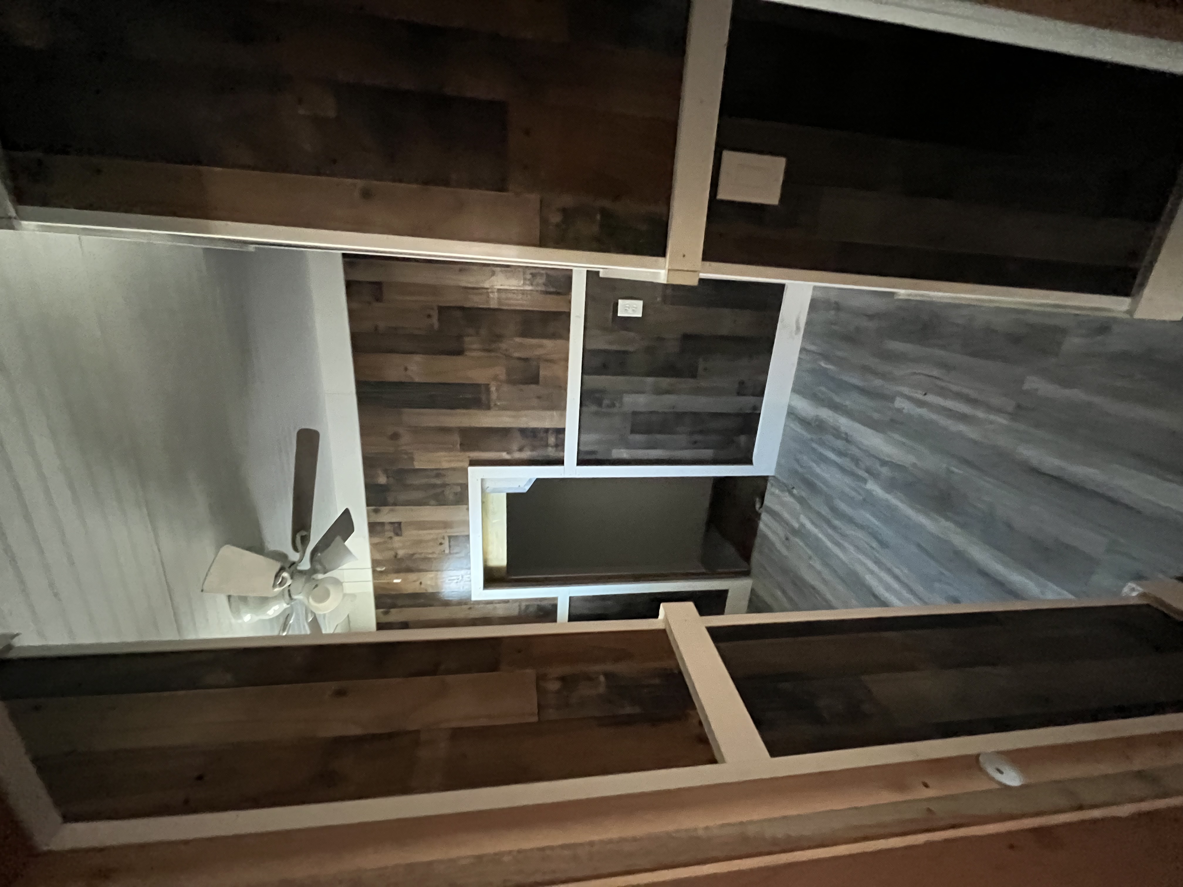 535 7th Ave S, Clinton, IA 52732