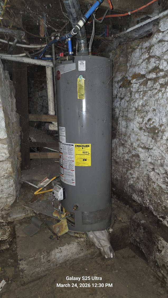 535 7th Ave S, Clinton, IA 52732