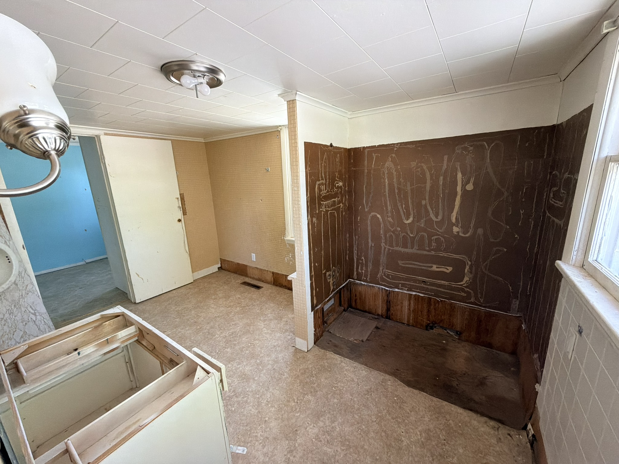 311 W 5TH ST Benton IL 62812