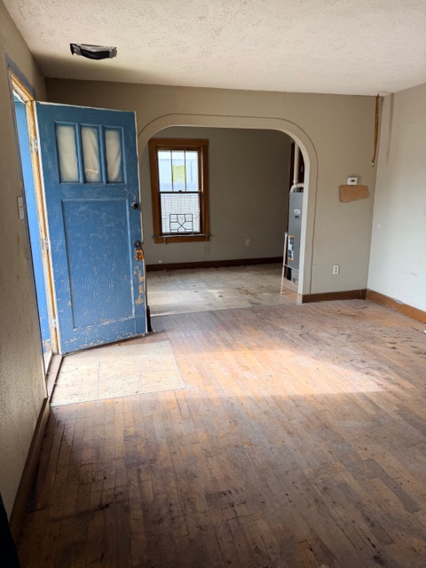 103 S Main St Erie KS 66733
