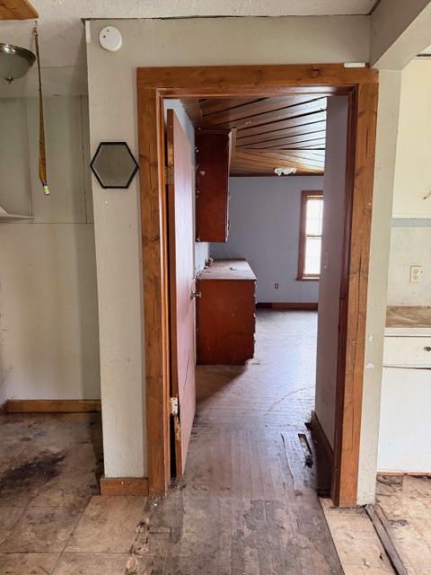 103 S Main St Erie KS 66733