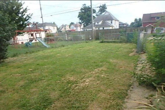 521 W Franklin St Hartford City IN 47348