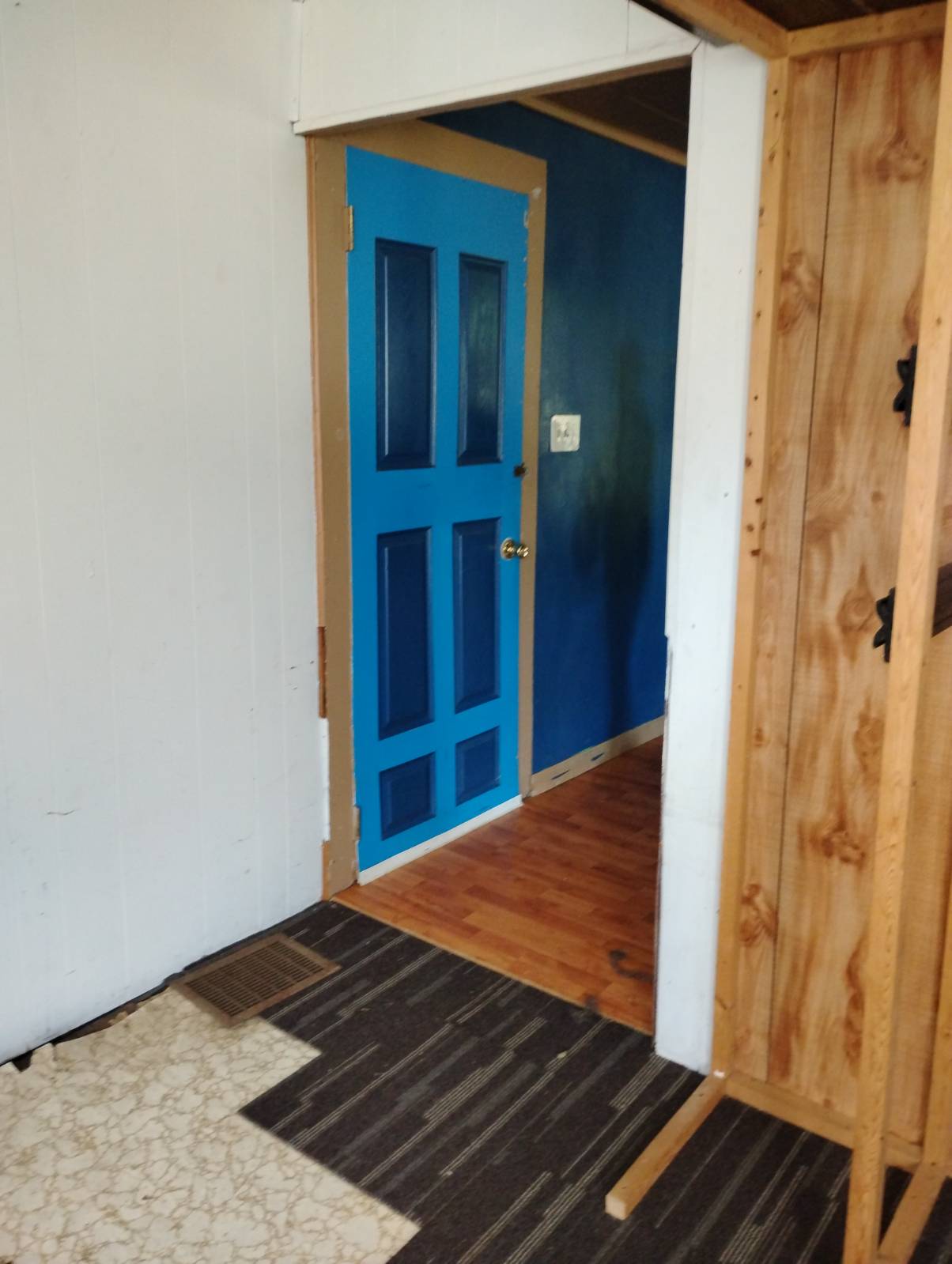 303 Walker St Garrett PA 15542