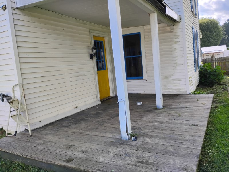 303 Walker St Garrett PA 15542