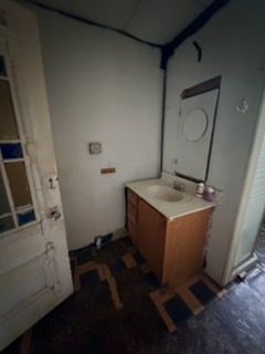 205 5th St E Hammond IL 61929