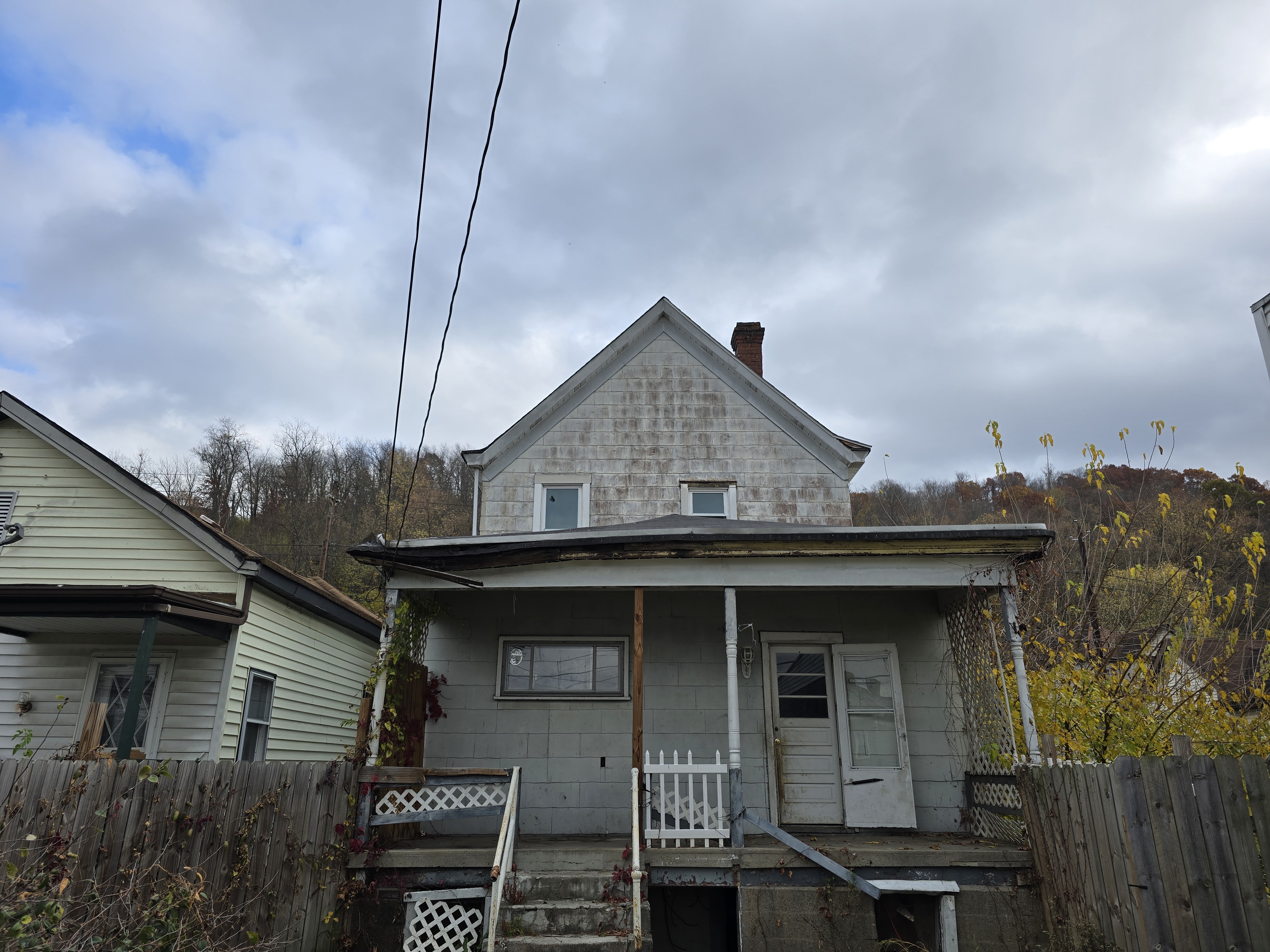 315 Marshall St McMechen WV 26040