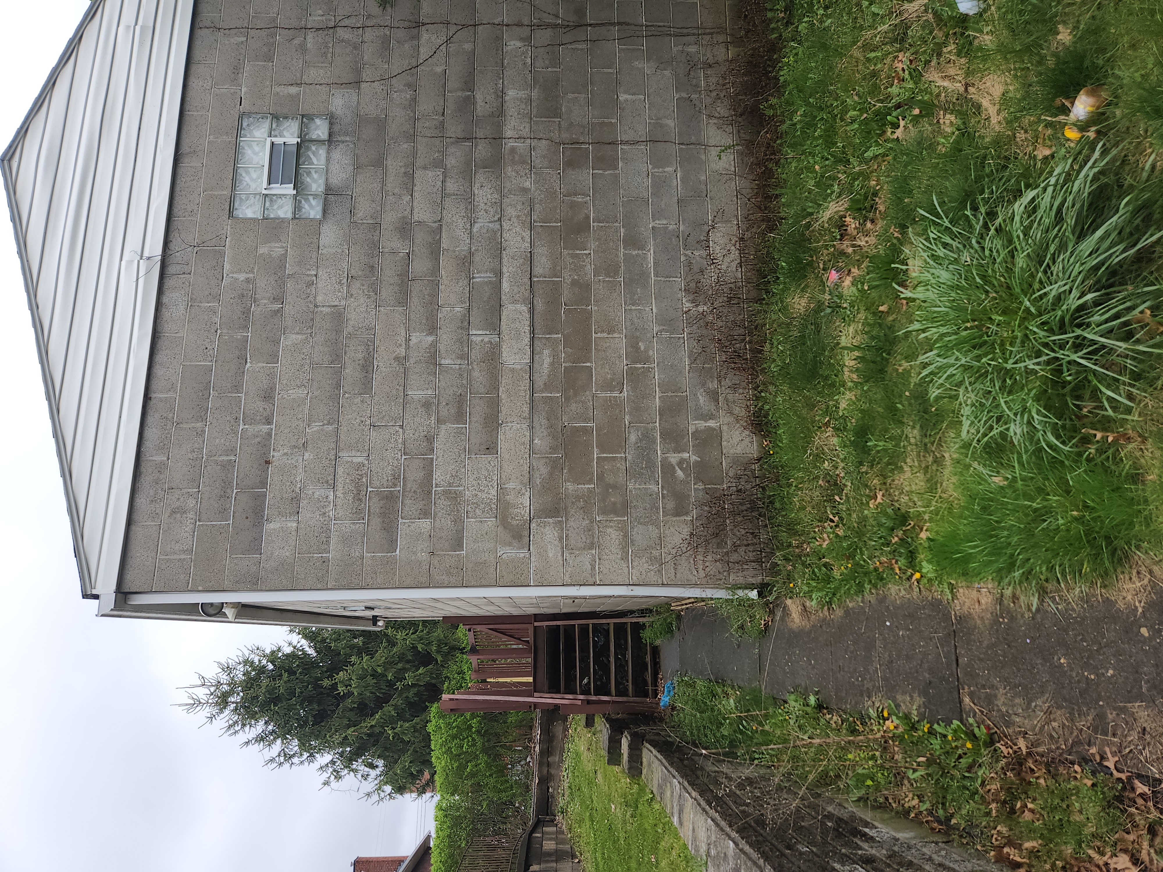 2611 Cleveland St McKeesport PA 15132