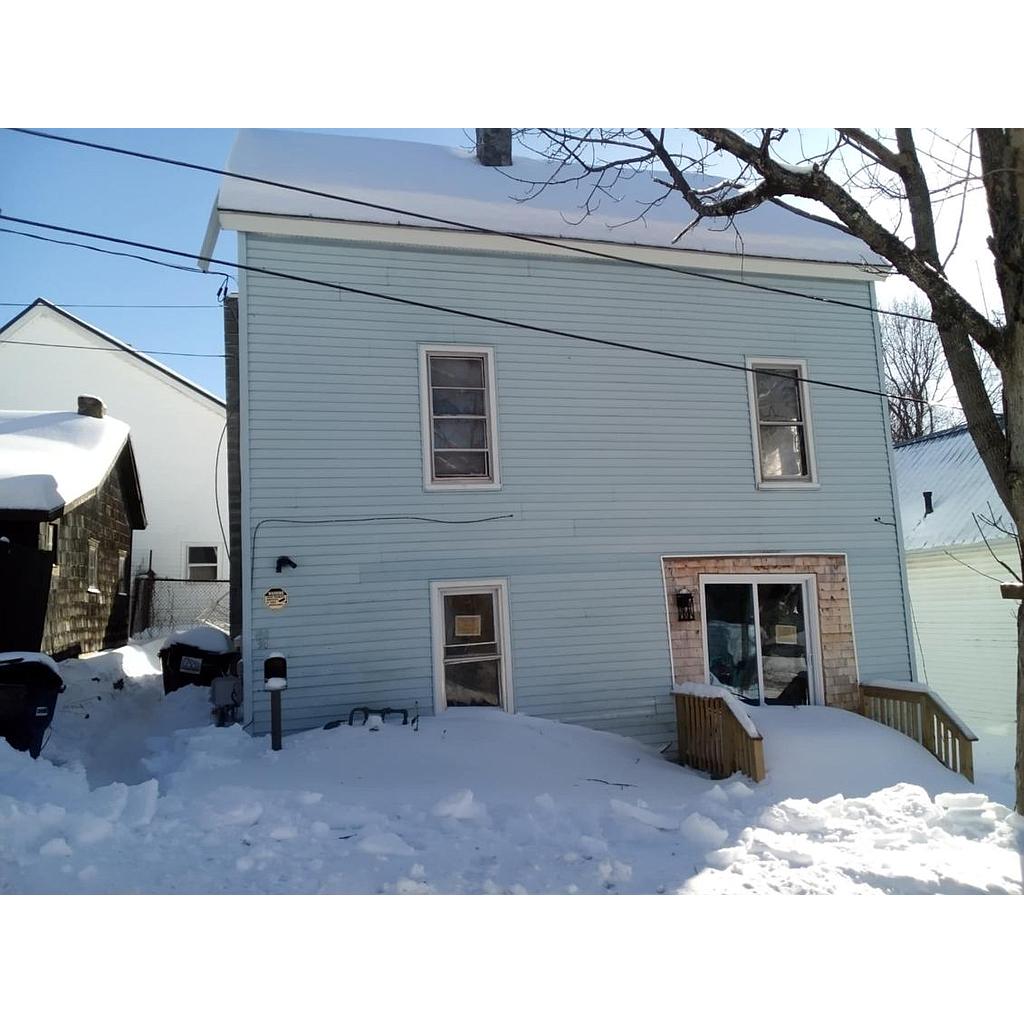 34 Wilson St Gloversville Ny 12078