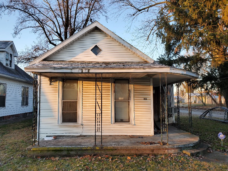1103 Broadway St Vincennes IN 47591