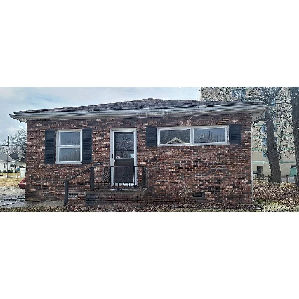 1410 E Poplar St West Frankfort IL 62896