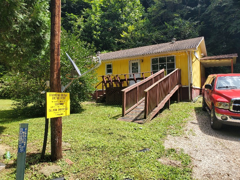 941 Darb Fork Hallow Hazard KY 41701