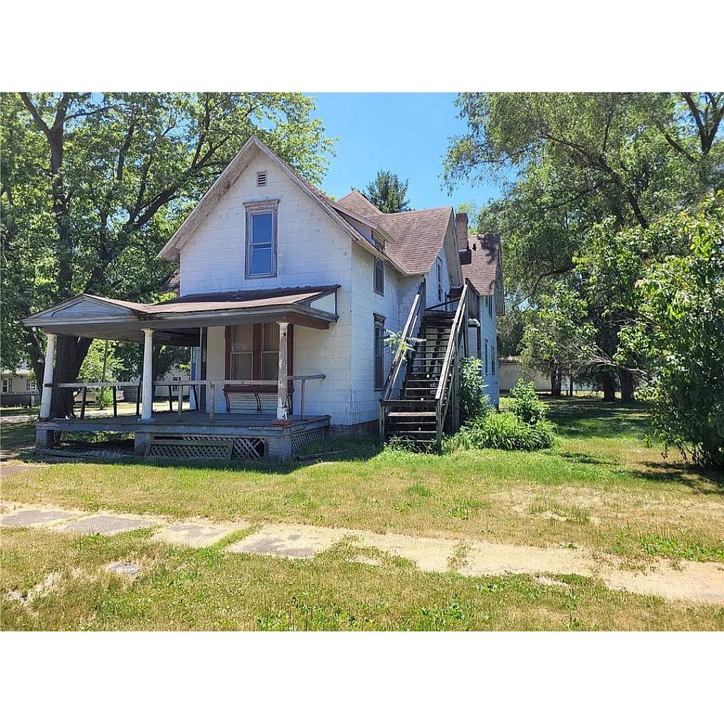 205 5th St E Hammond IL 61929