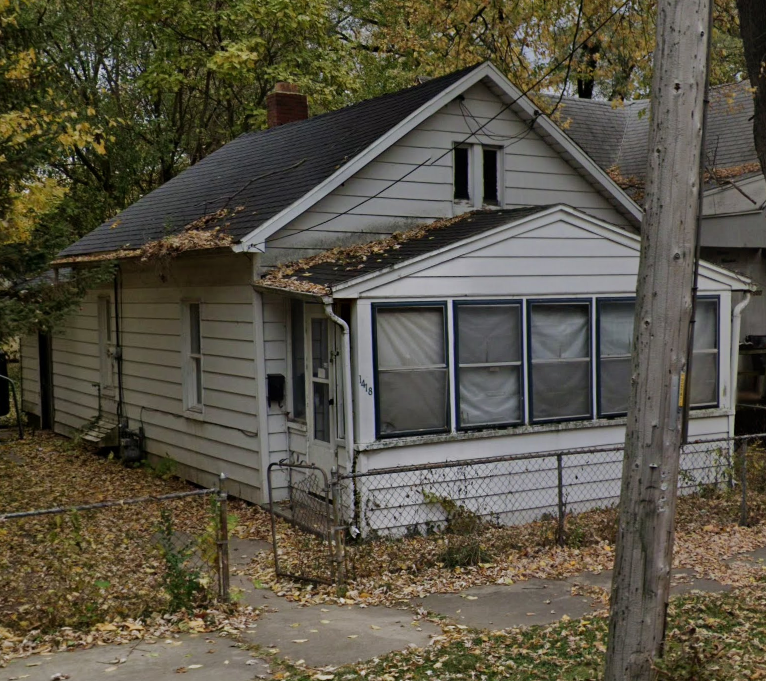 1418 W Butler St Peoria IL 61605