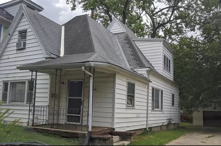 412 E Arcadia Ave Peoria IL 61603