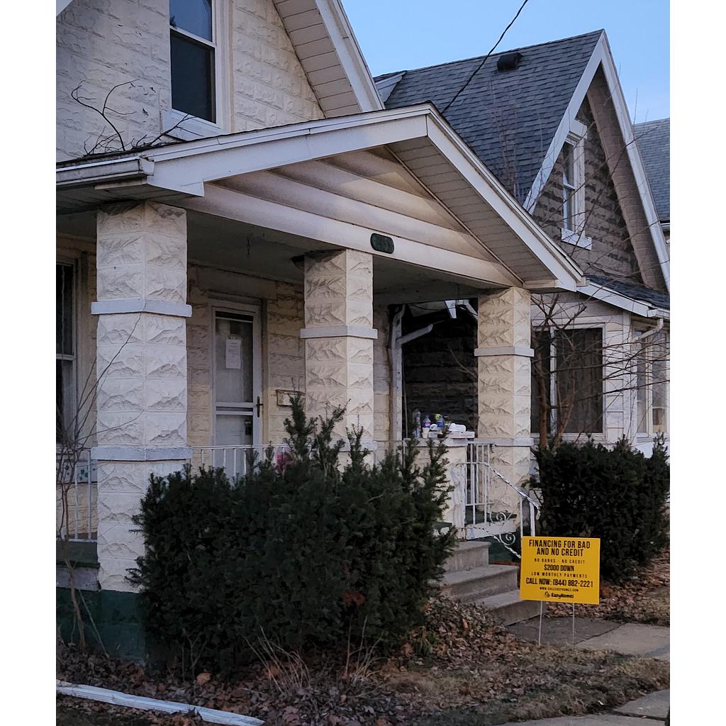 2453 Caledonia St, Toledo, OH 43605