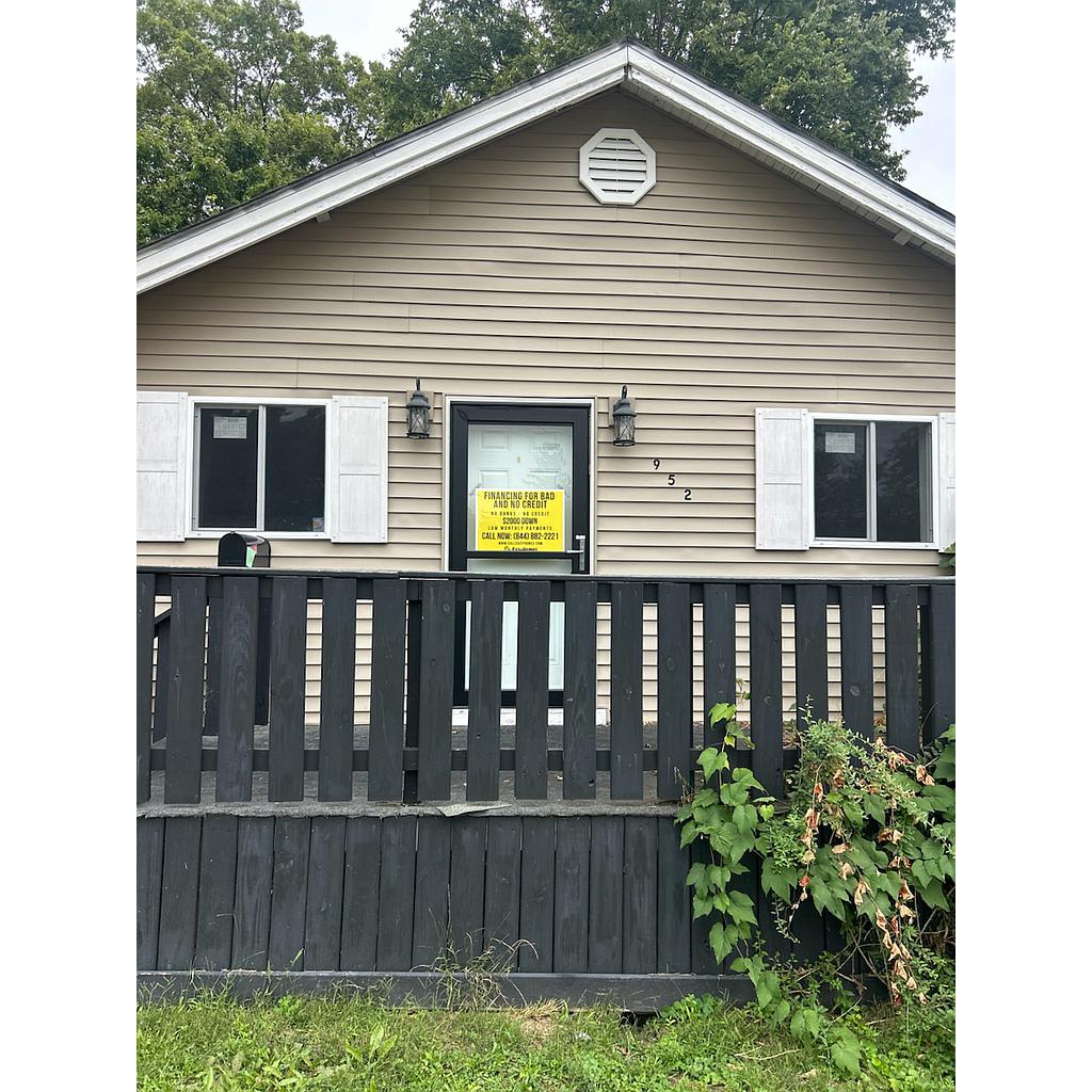 952 N Taylor Ave Decatur IL 62522